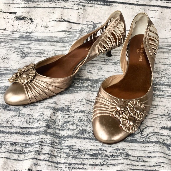 Isabella Fiore bronze kitten heel pumps - Picture 2 of 6
